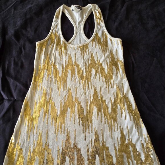 Women's Size Medium Cream  W/Gold Sequin Racer Back Tank - Picture 1 of 7